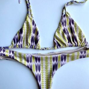 Acacia bikini